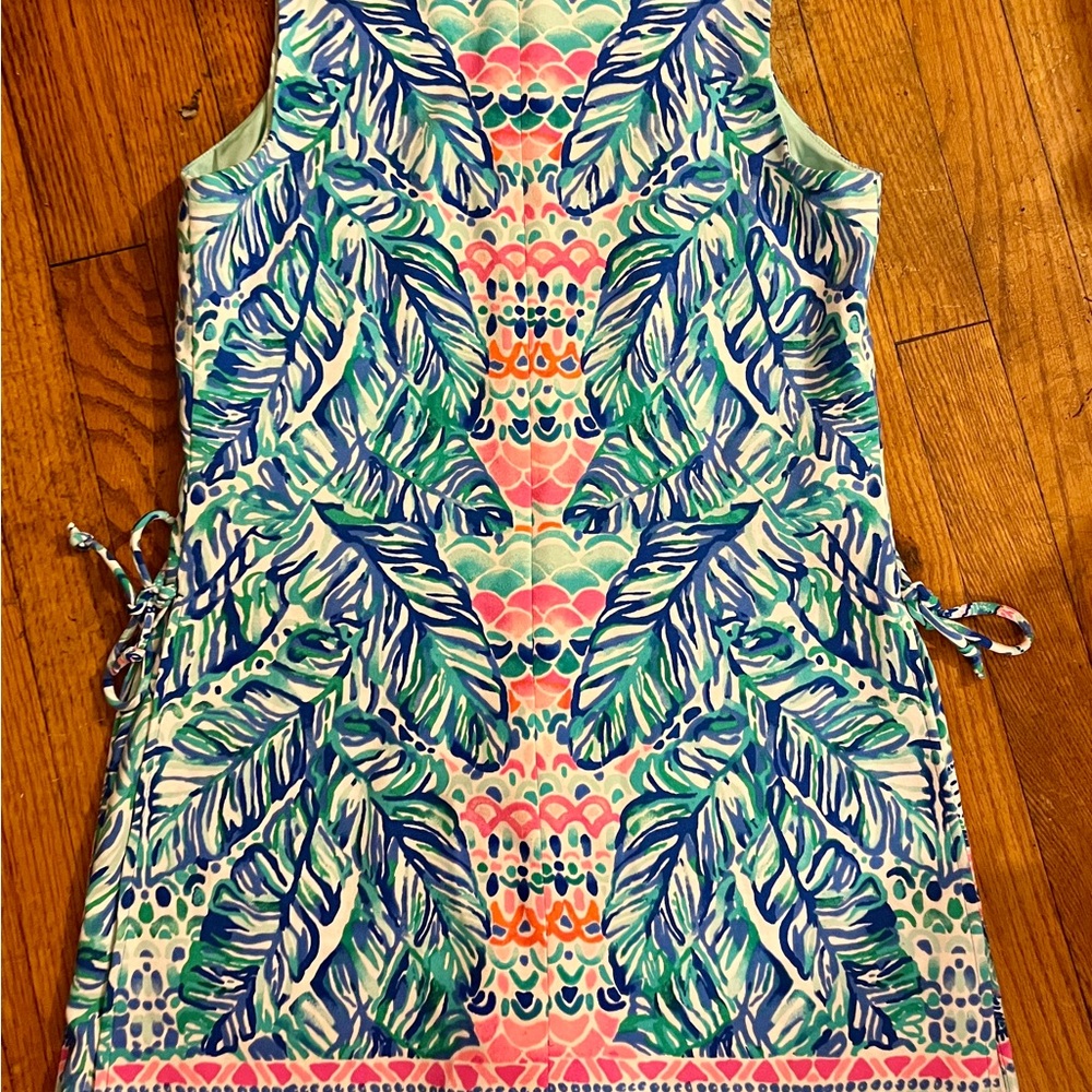 Lilly Pulitzer Blue and Green Patterned Dress w/Shorts Underneath - Picture 13 of 17